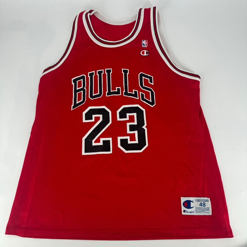 Vintage Champion Michael Jordan Chicago Bulls Jersey Red 23 Mens 48 Large USA